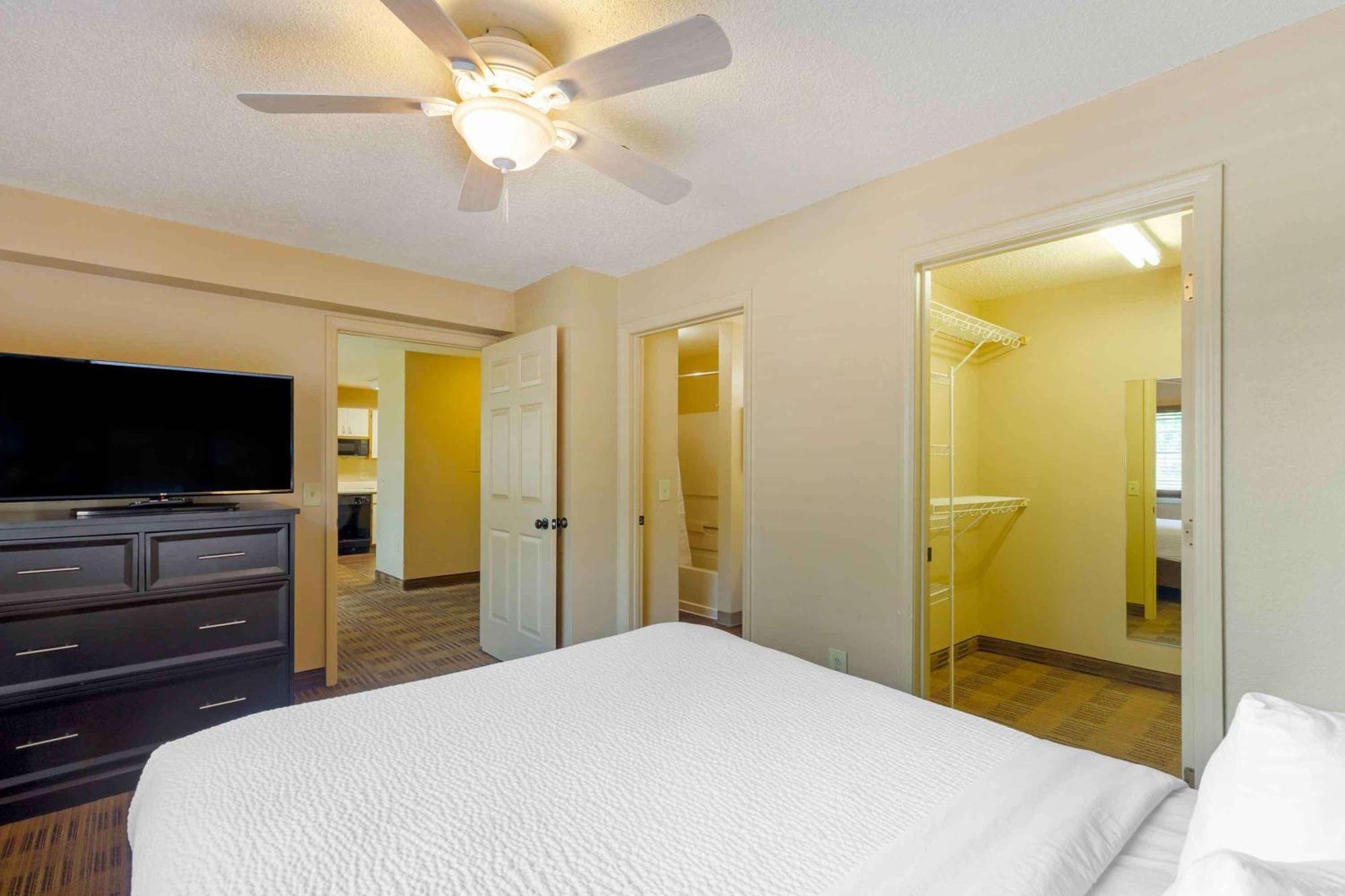 Extended Stay America Suites - Dallas - Plano Parkway Buitenkant foto