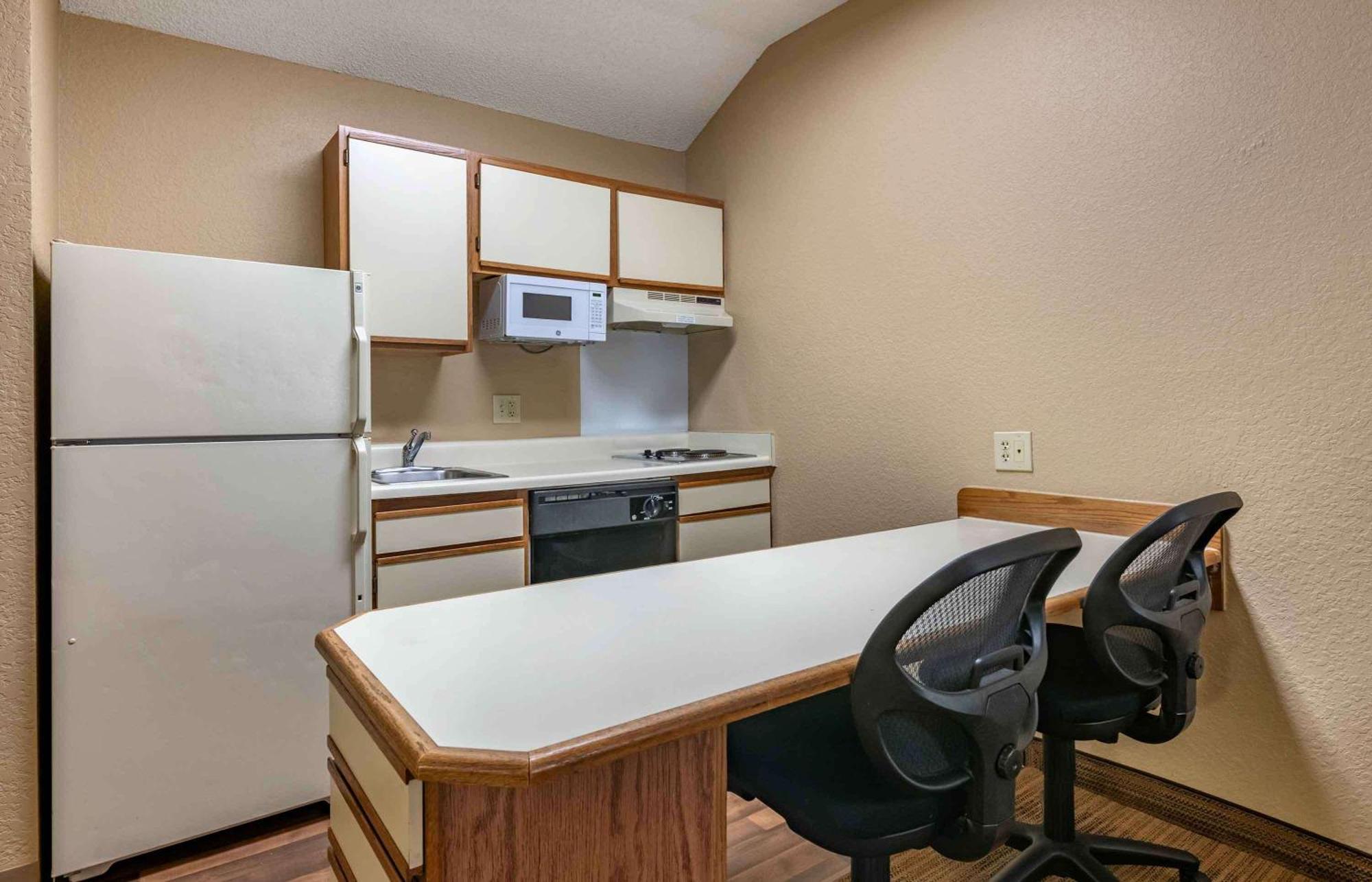 Extended Stay America Suites - Dallas - Plano Parkway Buitenkant foto