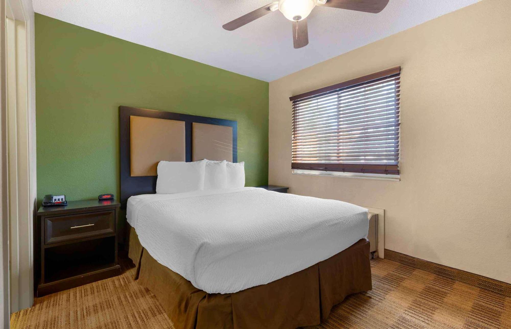 Extended Stay America Suites - Dallas - Plano Parkway Buitenkant foto