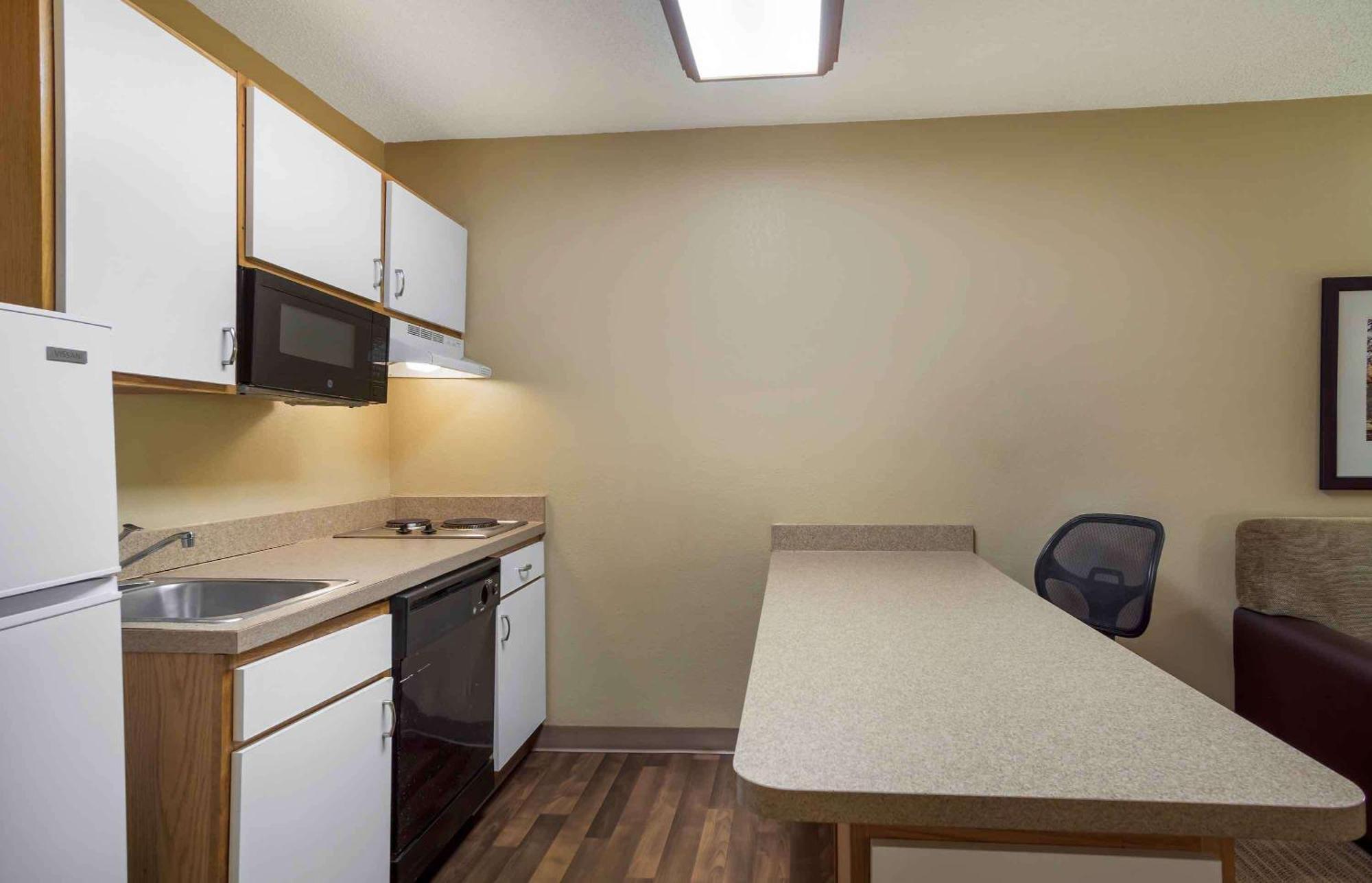 Extended Stay America Suites - Dallas - Plano Parkway Buitenkant foto